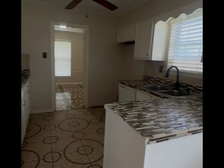 5720 Scottsdale Ave — Photo 11