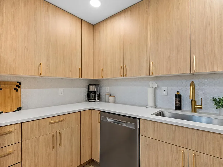 1503 S Sherman St #2 — Photo 10