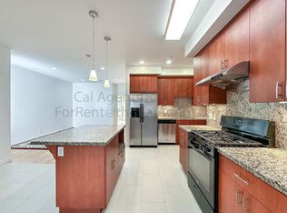 708 Alice St #A, Oakland, CA 94607