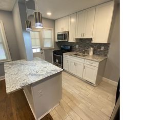 2129 Firethorn Rd, Middle River, MD 21220