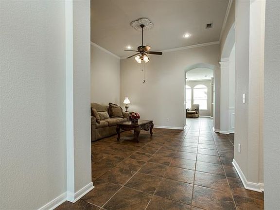 4th image of 3007 Palmdale Dr