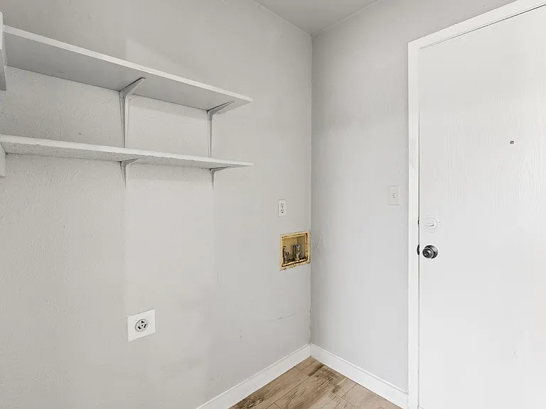 7505 Saint Amant Pl #A — Photo 15