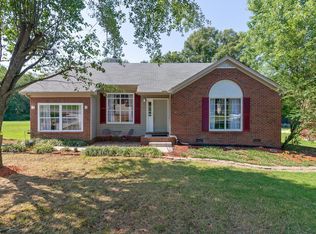 1056 Cedar Creek Village Rd, Mount Juliet, TN 37122