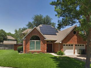 608 Ellington Dr, Grapevine, TX 76051