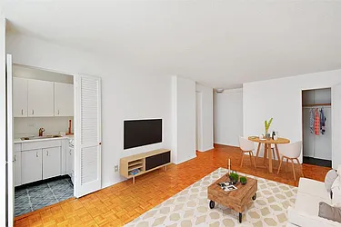 Sold by R New York