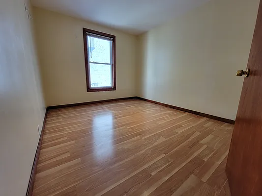 Rented by Keller Williams NYC | media 7