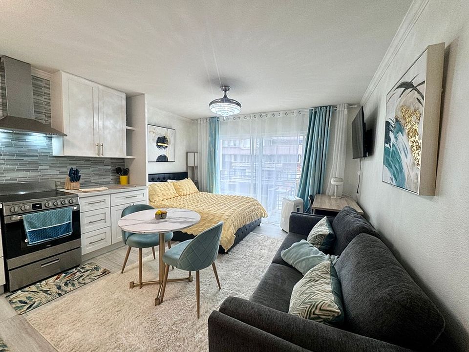 1st image of 1021 Scott St APT 230