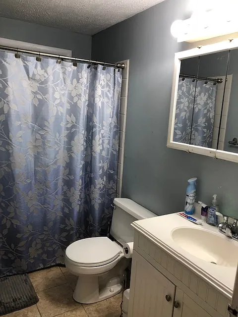 3 bed, 1000 sqft, $2,950 — Photo 4
