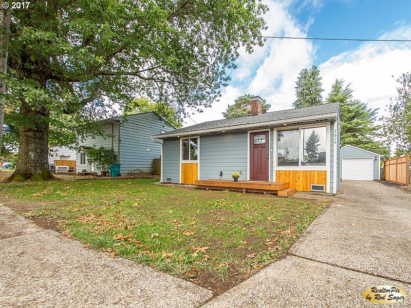 1st image of 3614 E McLoughlin Blvd