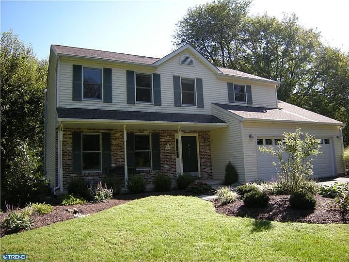 2nd image of 943 Beechwood Dr