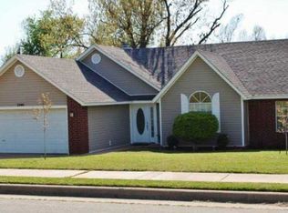 2546 S Jean St, Springdale, AR 72762