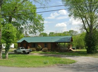 1405 Woods Ferry Rd, Gallatin, TN 37066