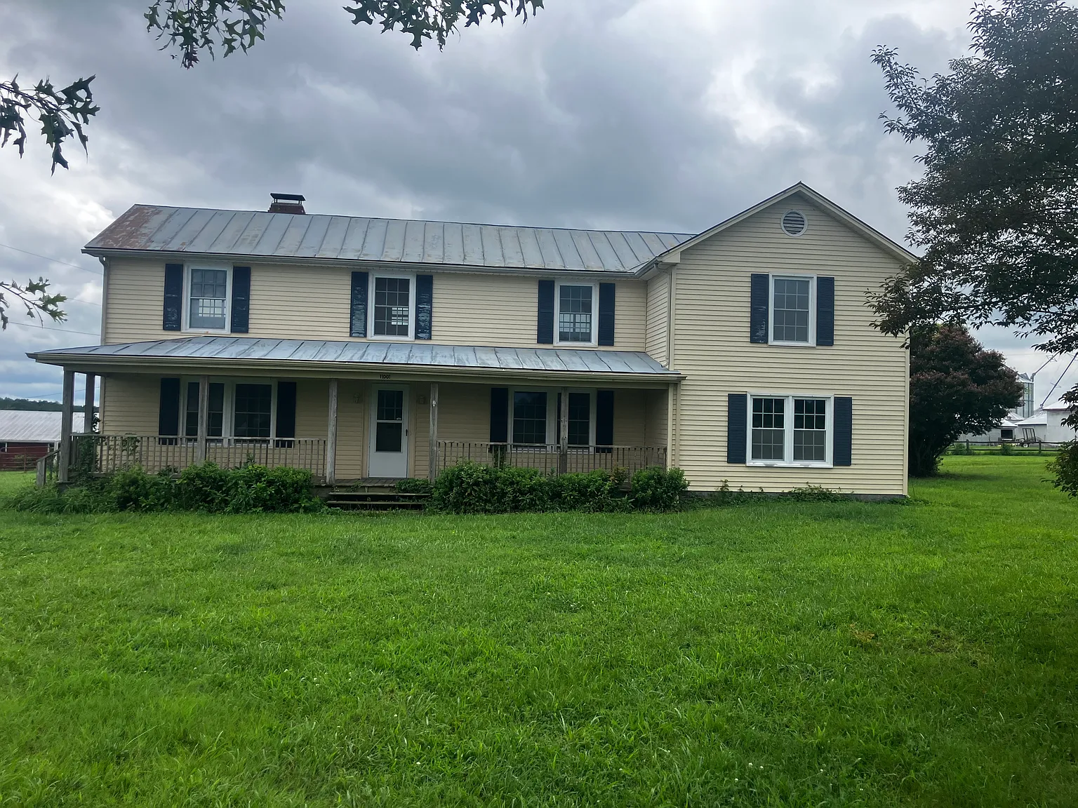 Green Meadows Ln, Blackstone — Photo 1