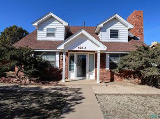 124 Yucca Dr, Portales, NM 88130