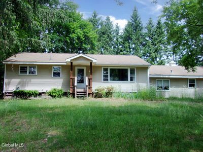 9 Marcel Road, Halfmoon, NY, 12065