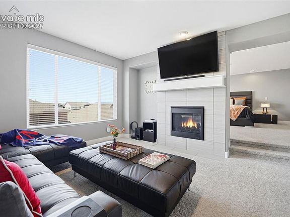4th image of 7661 Dry Willow Way