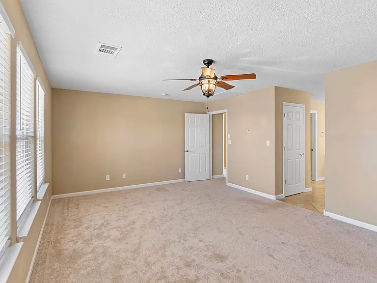 604 Loma Linda Loop NE — Photo 25