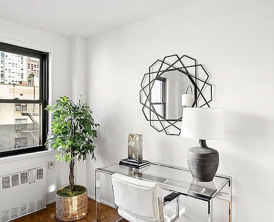 3rd image of 408 W 57th St APT 7I