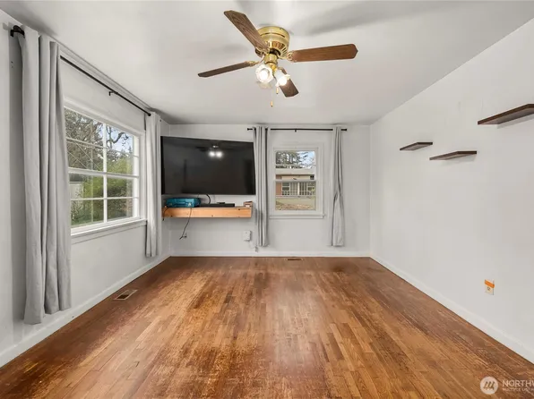 15412 Portland Avenue SW, Lakewood, WA 98498