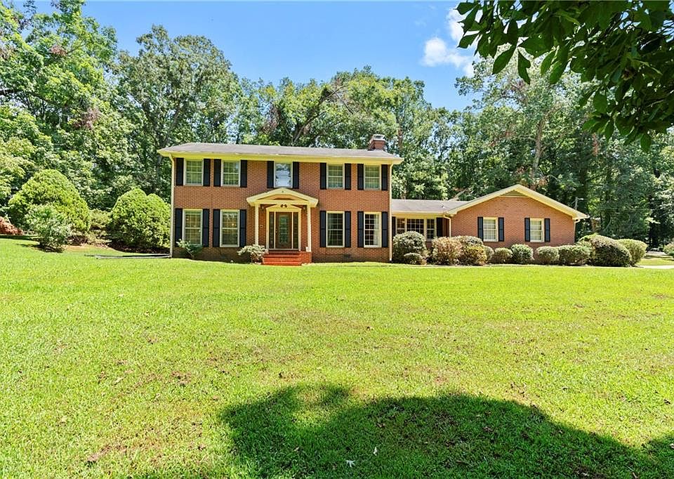 1st image of 5753 Norton Cir