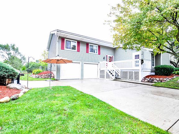 2nd image of 194 Royce Dr