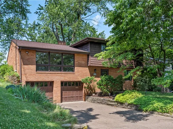 111 Abington Dr, Pittsburgh, PA 15216