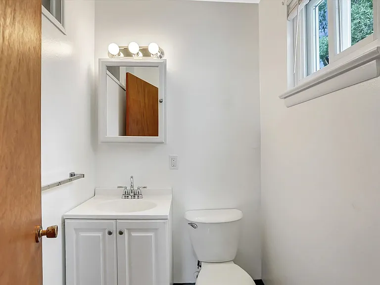 15 Stephen Rd — Photo 20