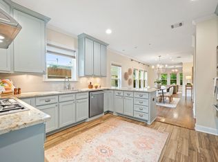 1119 N Winnetka Ave, Dallas, TX 75208