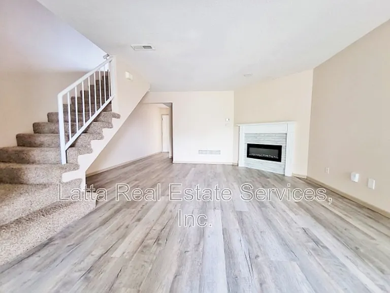 3215 SW Iron Creek Dr — Photo 4