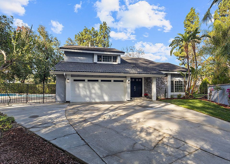 1st image of 6512 E North View Dr