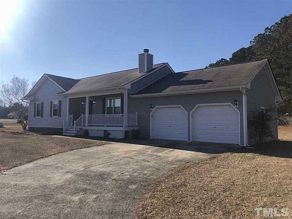 2nd image of 78 Carmil Dr