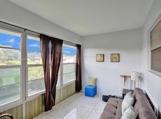 5051 W Oakland Park Blvd #308, Lauderdale Lakes, FL 33313