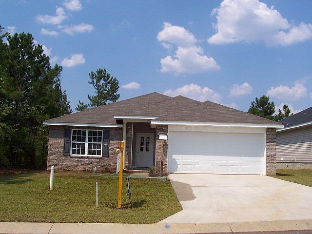 1st image of 202 Thistlewood Dr