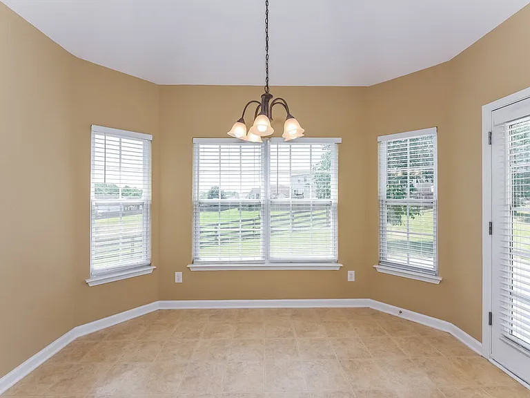 8872 Cressent Glen Ct — Photo 6