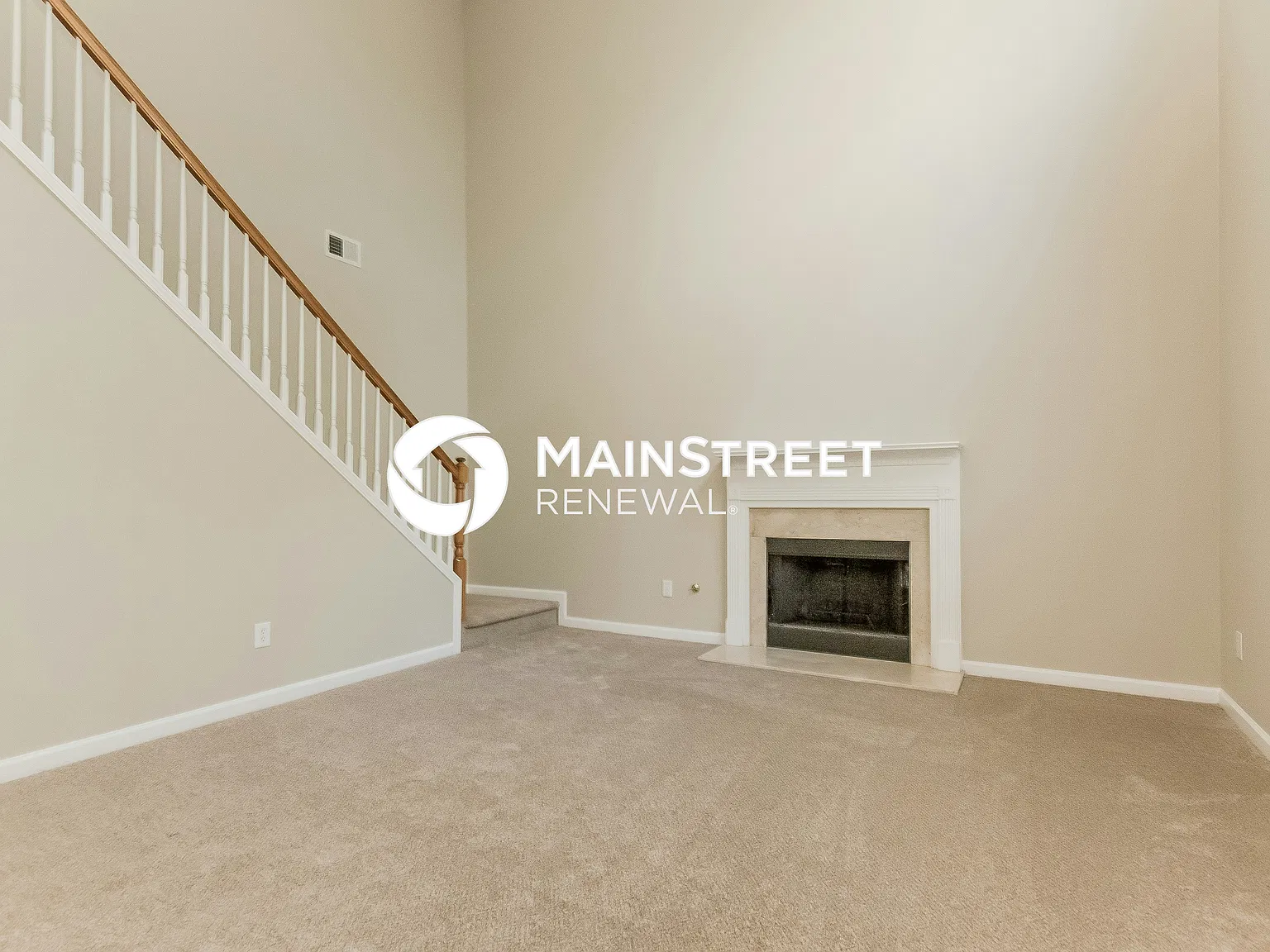 827 Shadow Lake Dr — Photo 2