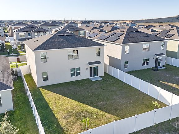 3rd image of 1633 Buttonwood Way