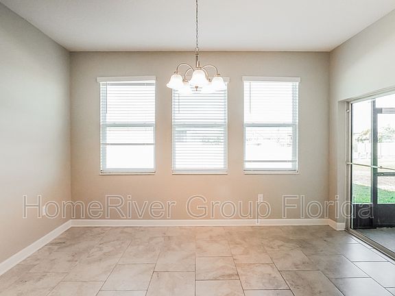 3rd image of 2344 Crescent Moon St