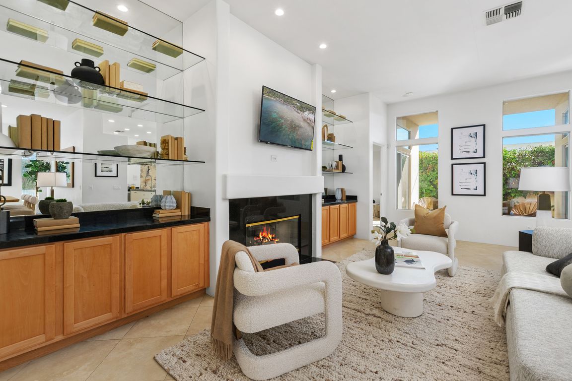 next background image