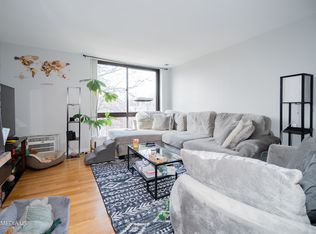 2201 N Cleveland Ave APT 501, Chicago, IL 60614