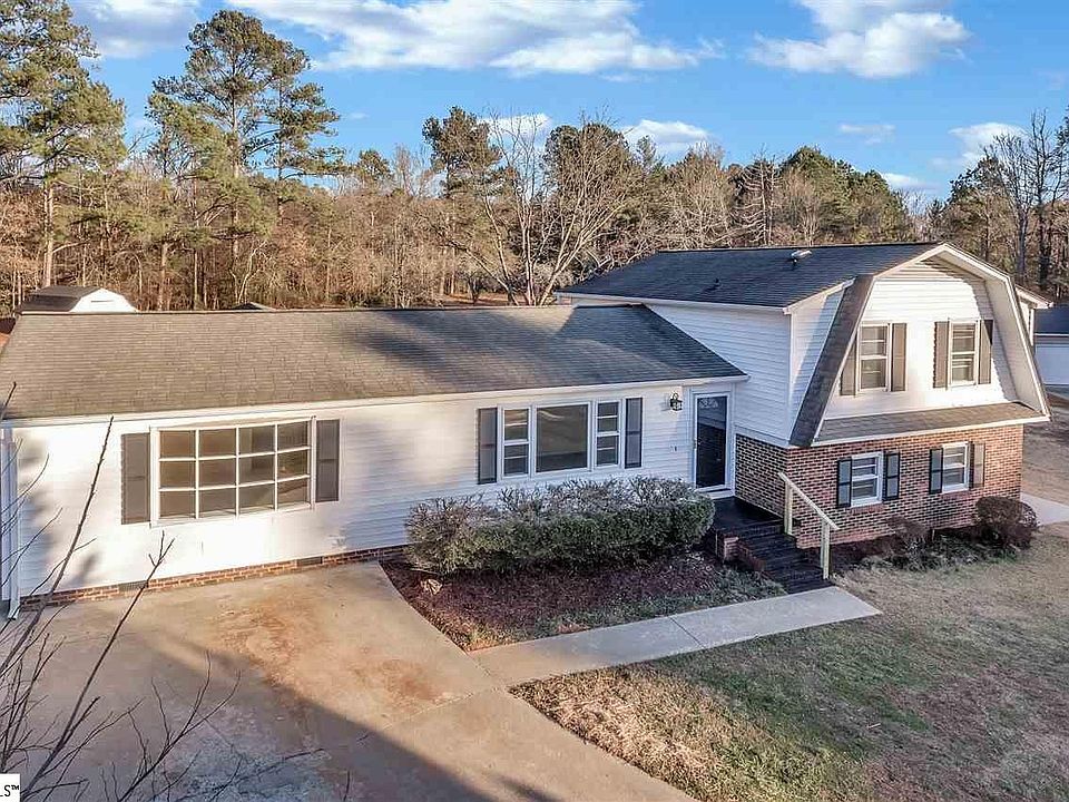 1st image of 9 Briarwood Ct