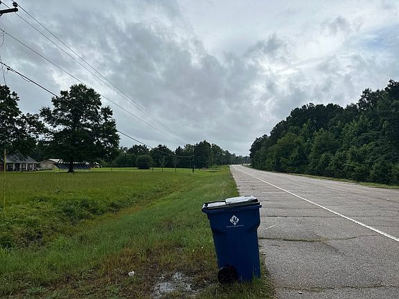 5th image of 18361 Highway 8