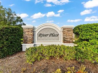 6925 74th Street Cir E, Bradenton, FL 34203