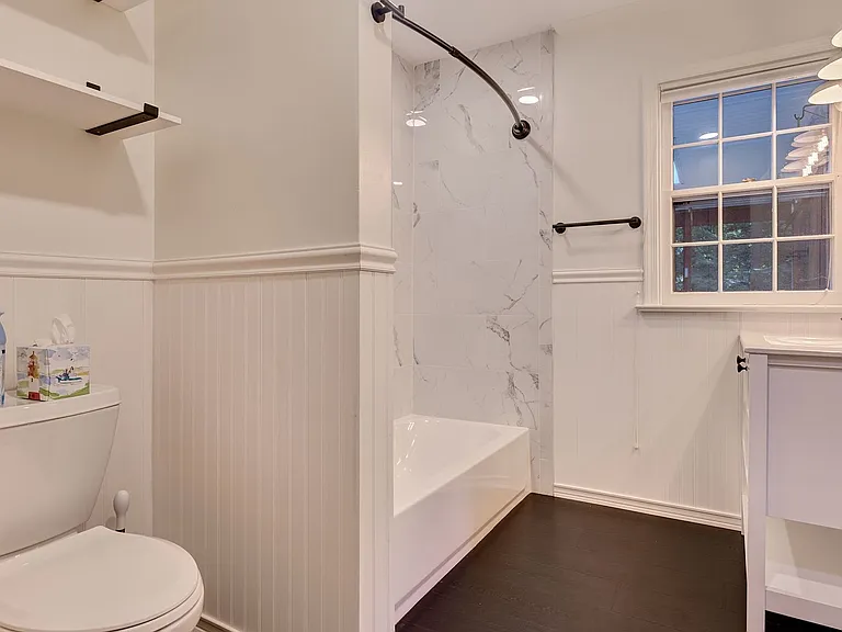 114 Richards Rd — Photo 32