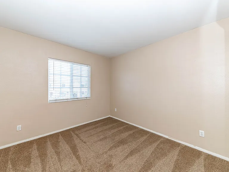 29359 Milford Ct — Photo 21