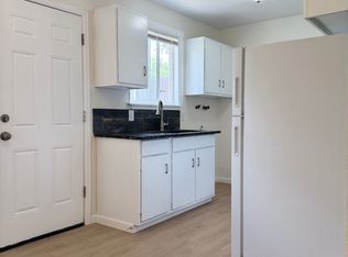 2412 E Saint Vrain St #B, Colorado Springs, CO 80909