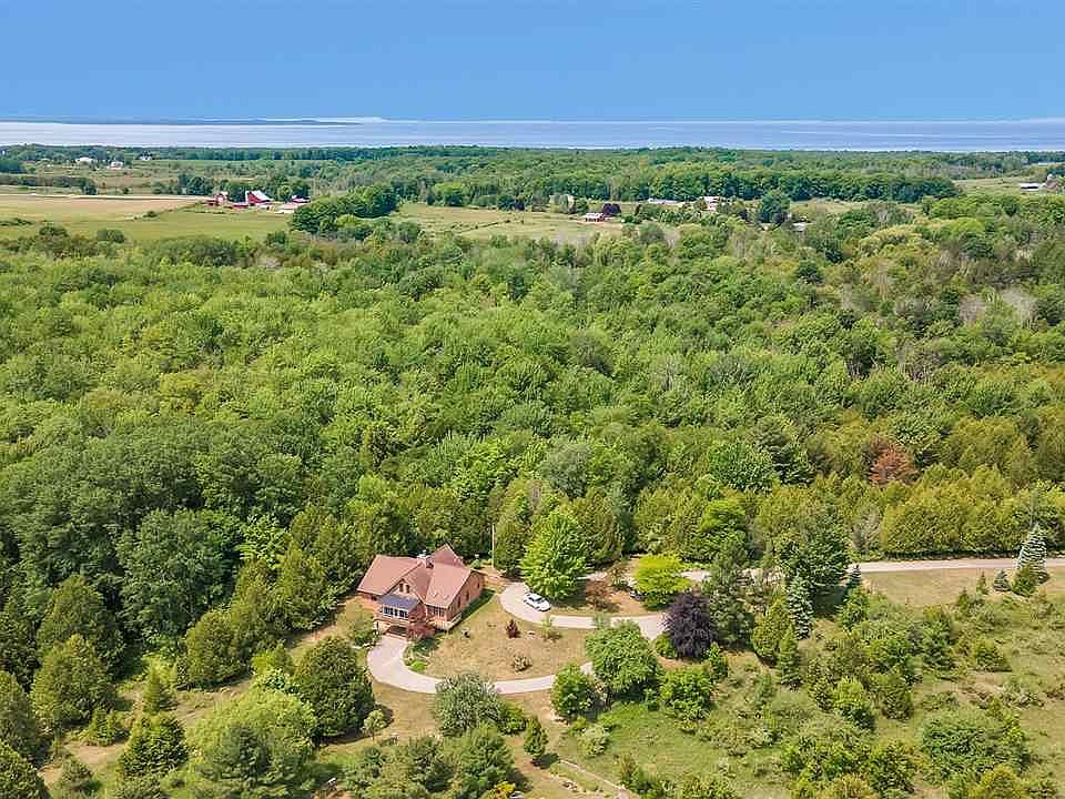 1st image of 17870 Old Orchard Trl