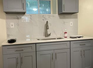11708 91st Ave, Richmond Hill, NY 11418