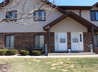16206 Apple Ln APT 1, Tinley Park, IL