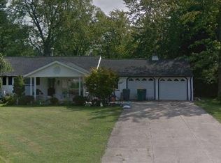 1872 Hillsdale Dr, Twinsburg, OH 44087