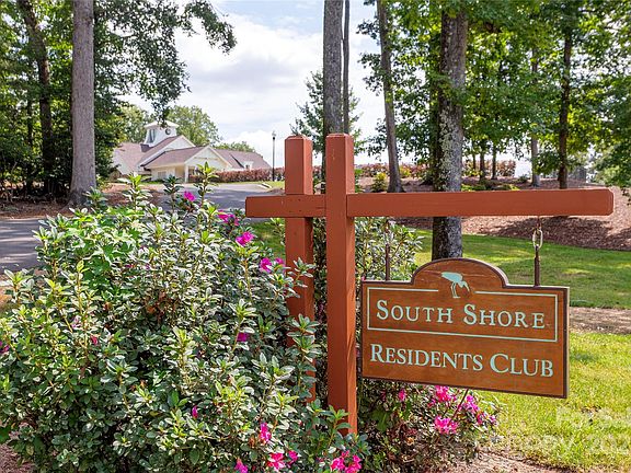 4th image of 854 Lakeforest Dr #343